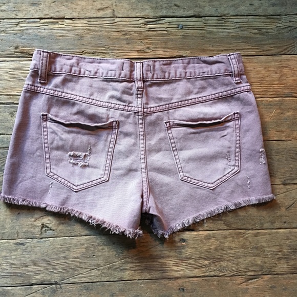 Free People Cut Off's Cut Off Shorts Size 26 - Picture 2 of 3